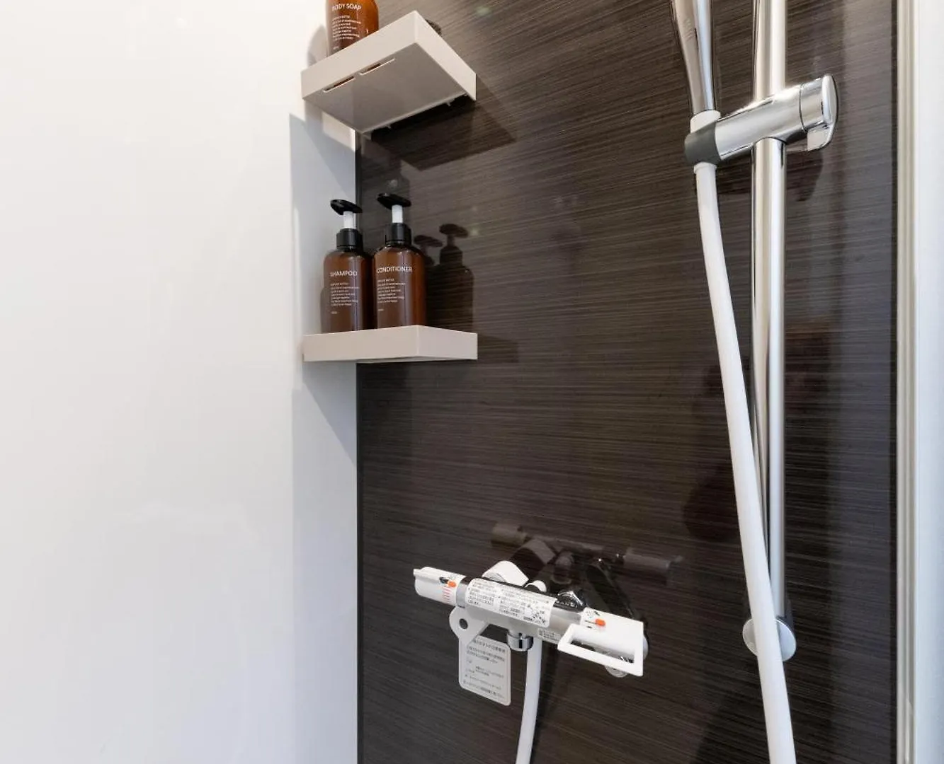 شقة City Hotel Umeda Residence أوساكا